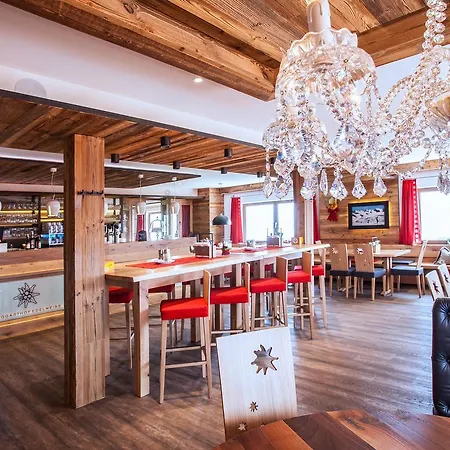 Konukevi Berggasthof Edelweiss