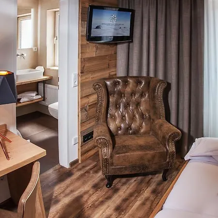 Berggasthof Edelweiss 3* Ebensee