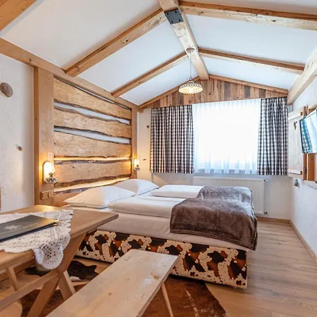 Berggasthof Edelweiss Gasthuis 3*