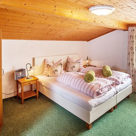 Berggasthof Edelweiss 3*